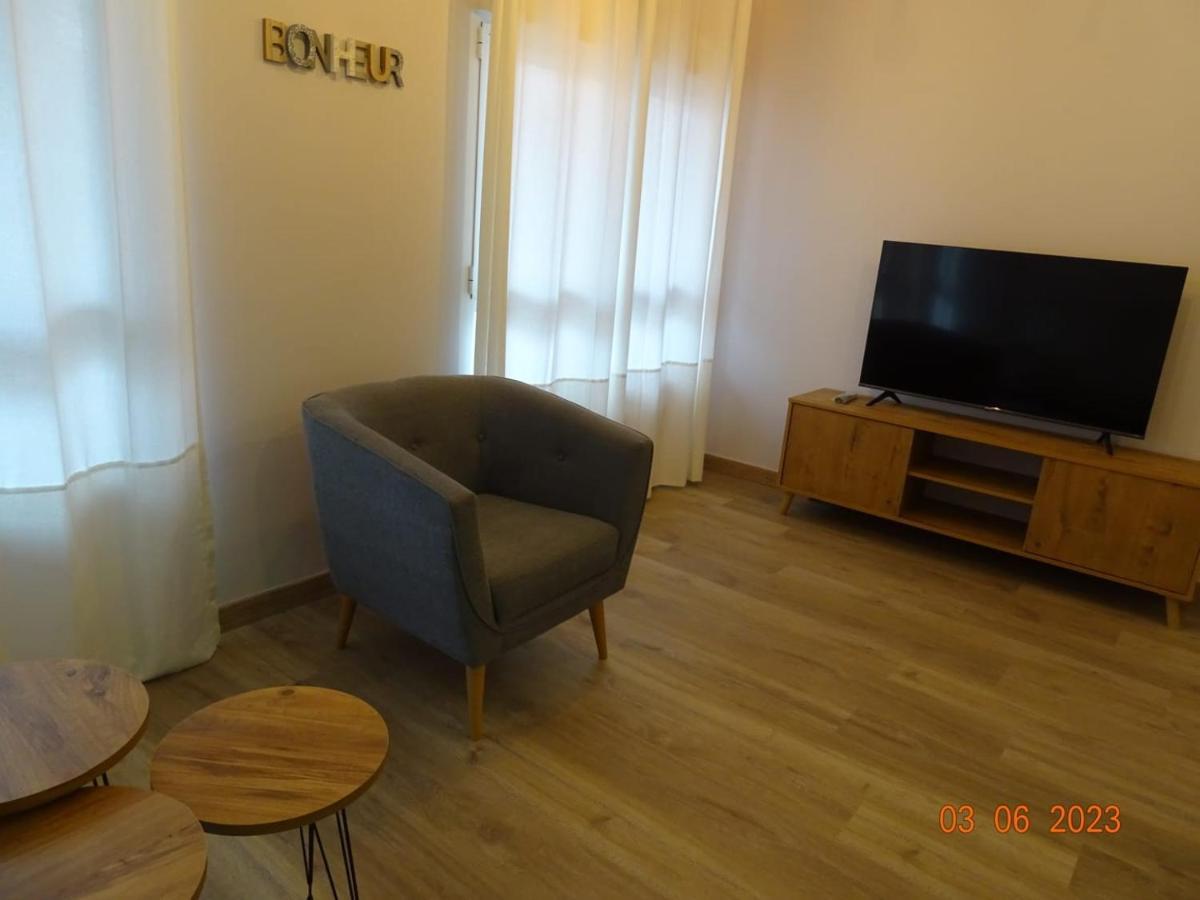 Apartamento Cuentame Burgos Διαμέρισμα Εξωτερικό φωτογραφία